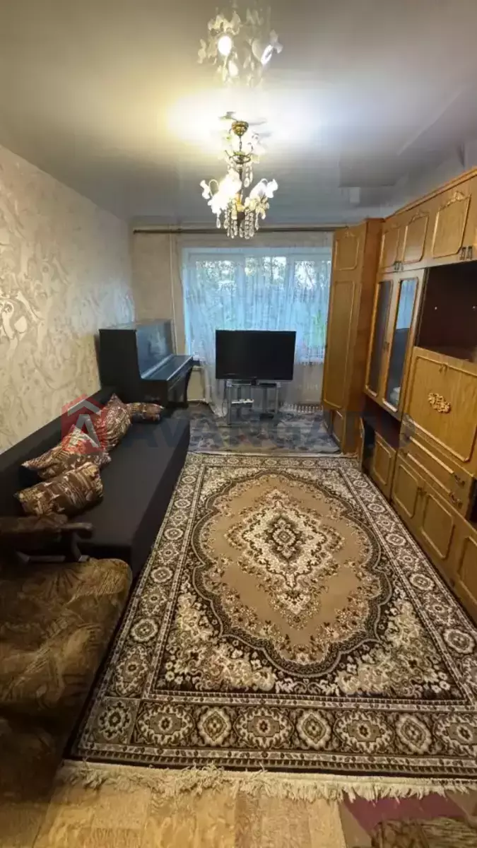 2 ����. ��������, 48/-/- ��. �., 6/9 ���� ���� 6