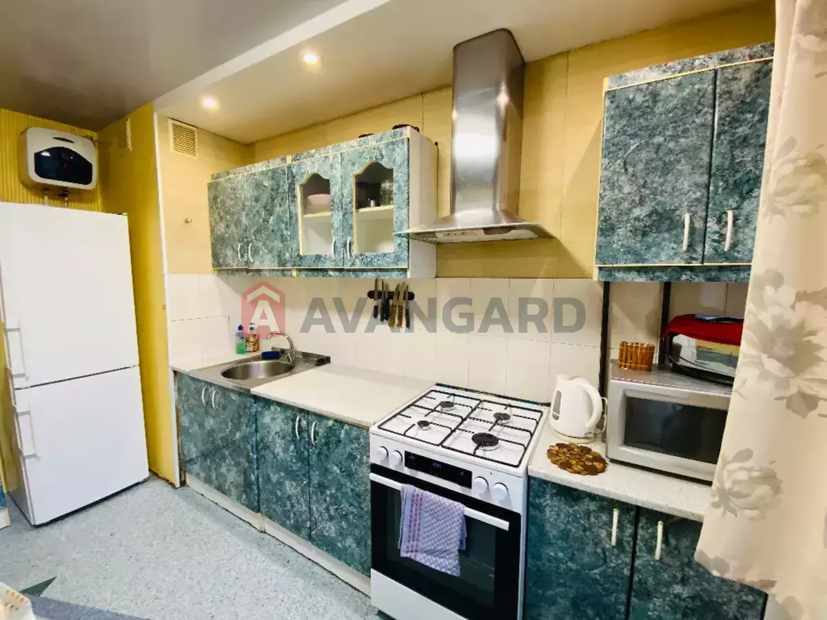 2 . , 69/-/9 . ., 9/9   1