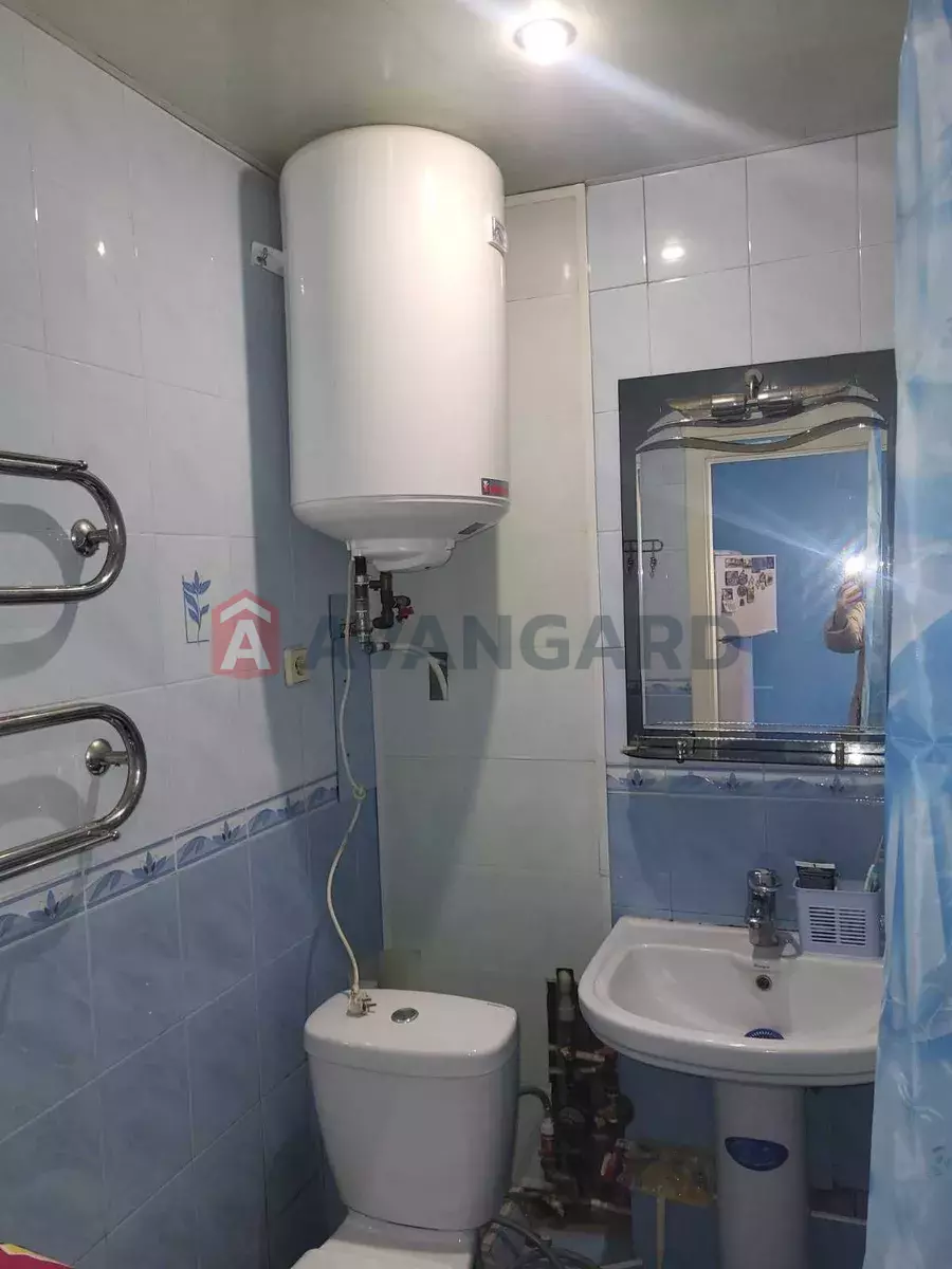 1 ��. ��������, 42/-/10 ��. �., 6/9 ������ ���� 4