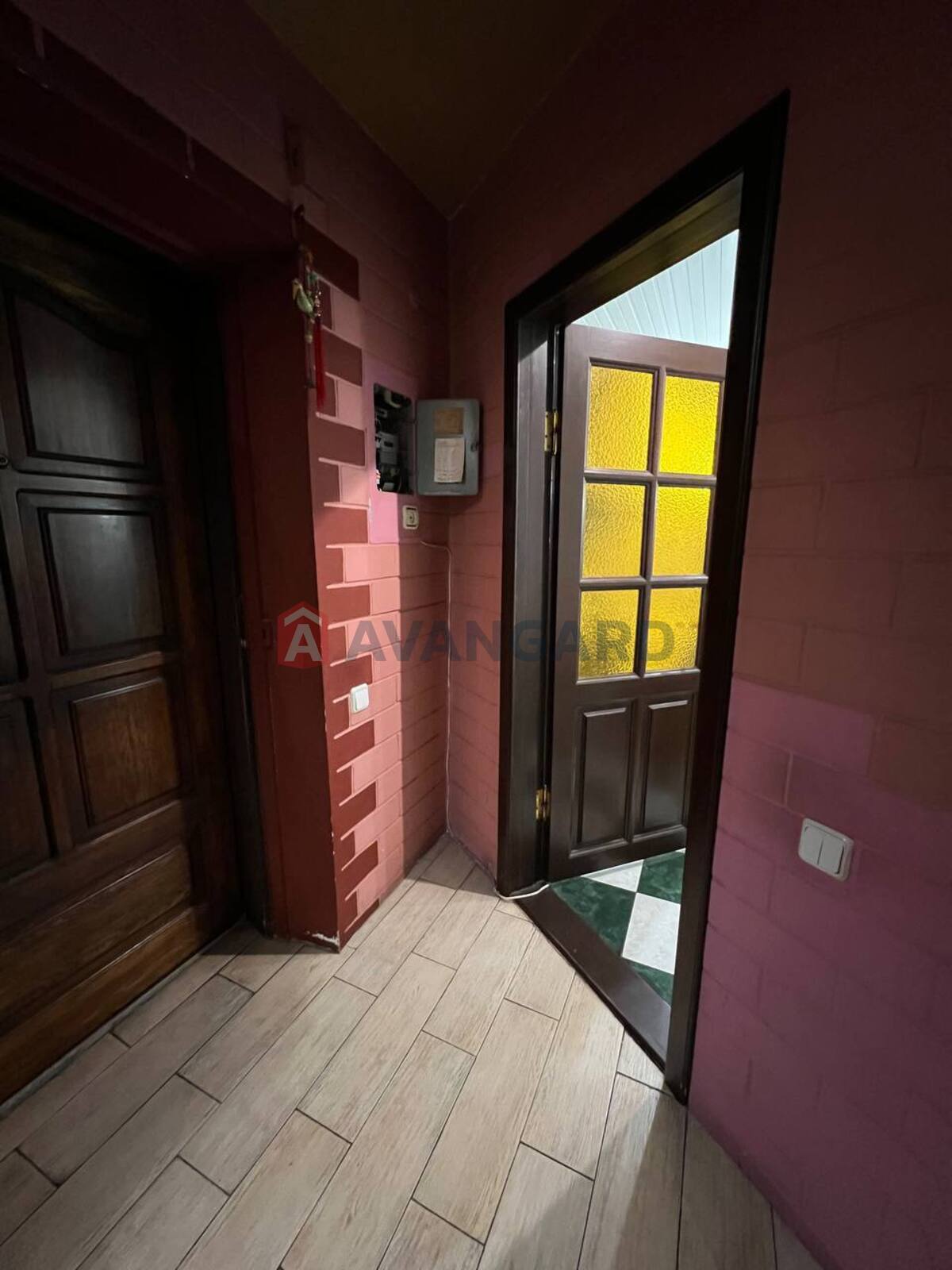 1 ��. ��������, 40/15/8 ��. �., 1/14 ������ ���� 13