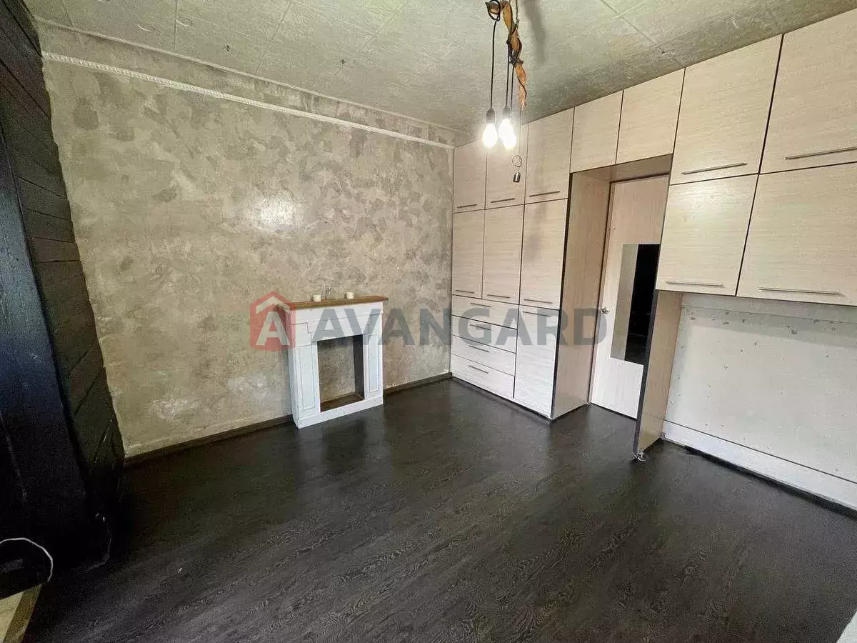 3 . , 79/-/8 . ., 5/5   4