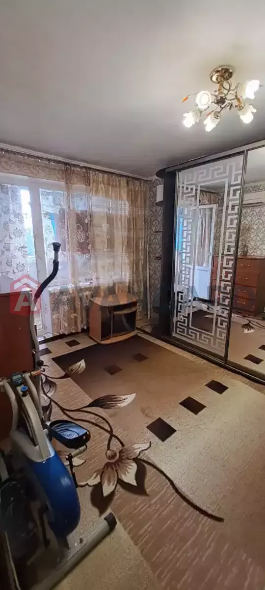 2 ��. ��������, 45/-/8 ��. �., 9/9 ������ ���� 4