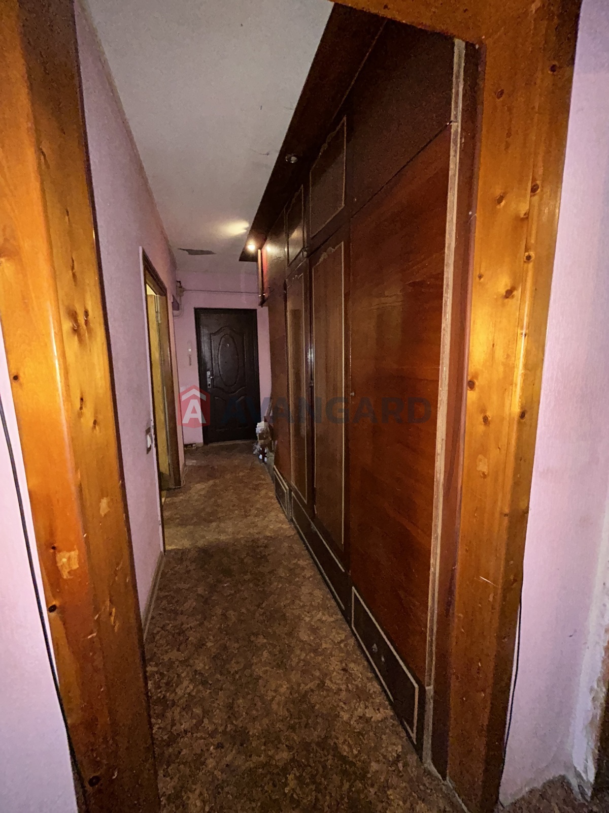 3 . , 65/-/7 . ., 9/9   7