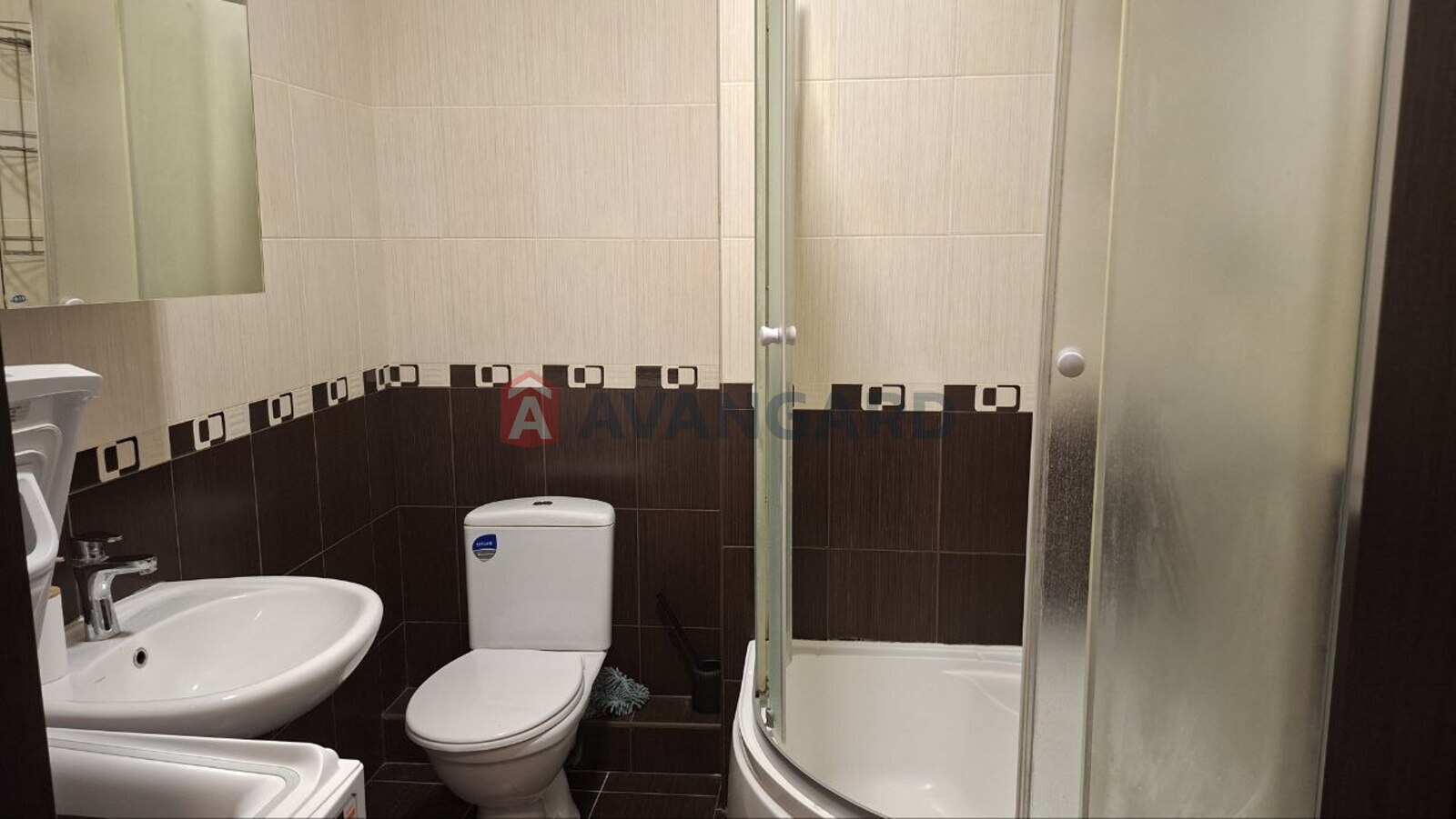 1 ����. ��������, 43,7/-/10,26 ��. �., 2/10 ���� ���� 10