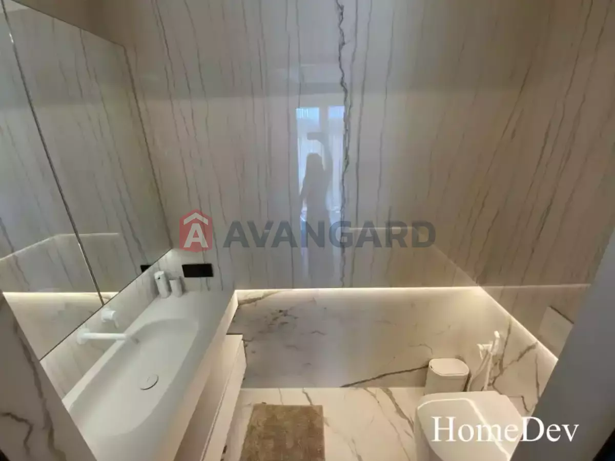 4 ��. ��������, 138/-/25 ��. �., 4/6 ������ ���� 22