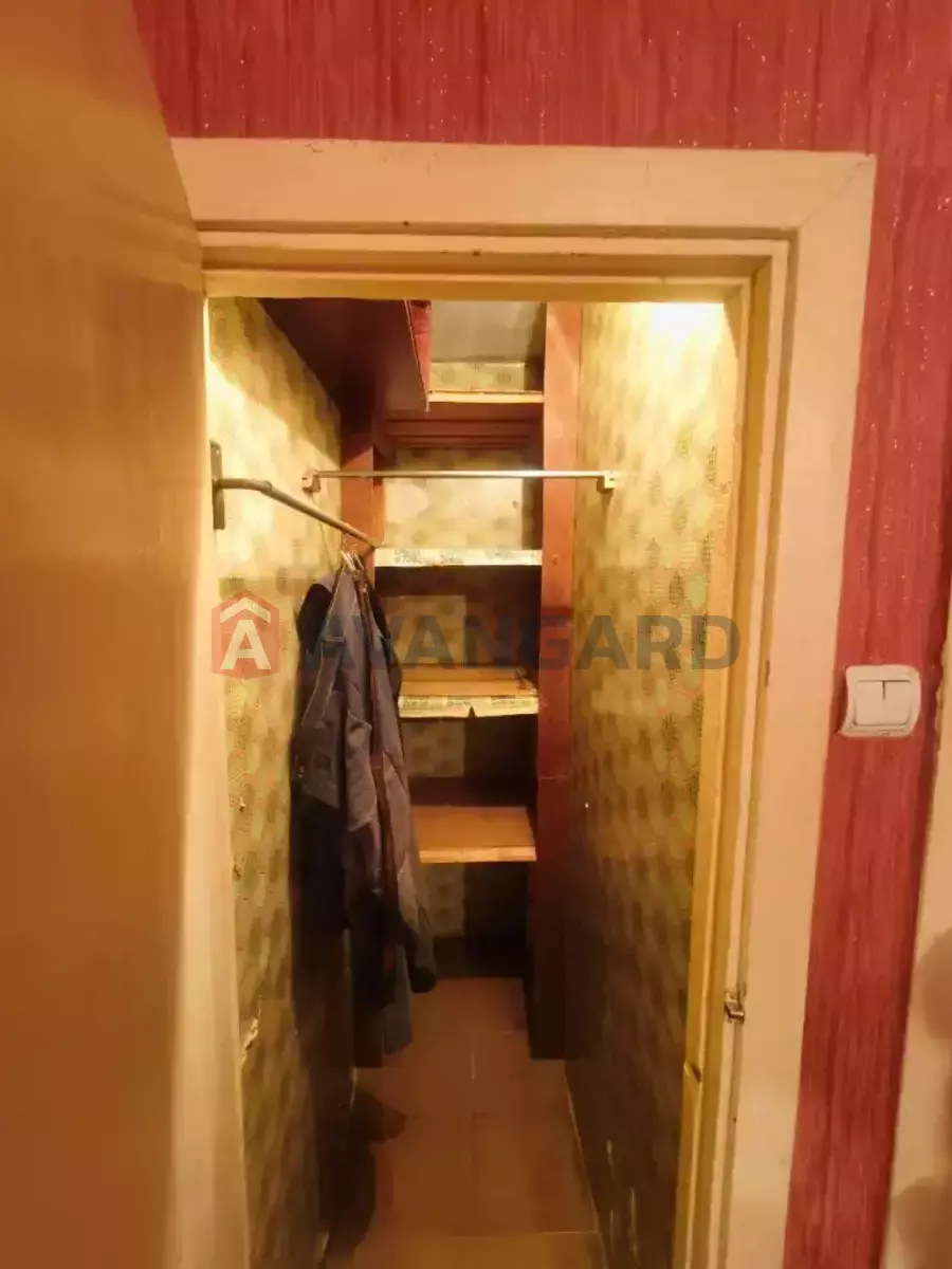 2 кім. квартира, 50/28/7 кв. м., 5/9 поверх фото 5 2 кім. квартира, 50/28/7 кв. м., 5/9 поверх фото 5