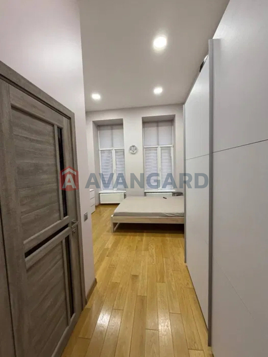 1 ����. ��������, 50/-/15 ��. �., 1/5 ���� ���� 6