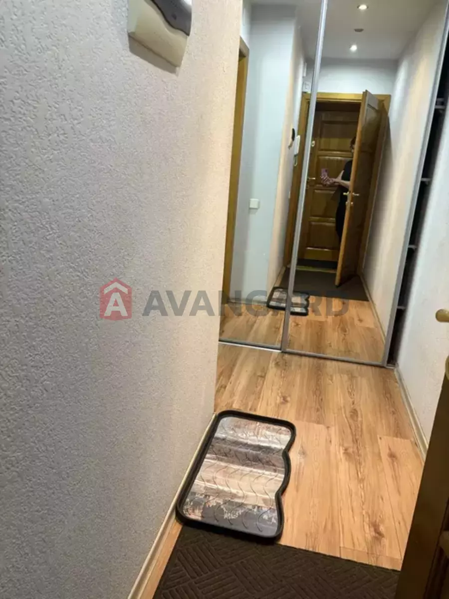 1 ����. ��������, 45/-/37 ��. �., 3/9 ���� ���� 16