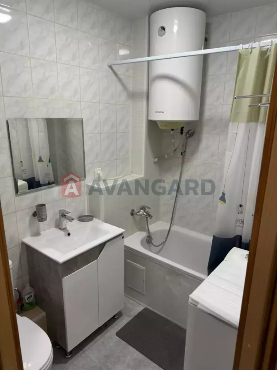 1 ��. ��������, 35/-/- ��. �., 7/9 ������ ���� 4