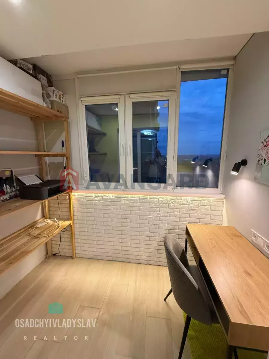 3 ��. ��������, 68/-/- ��. �., 7/9 ������ ���� 9