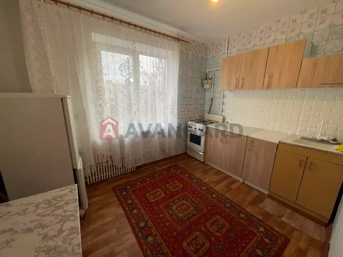 1 ��. ��������, 38/19/9 ��. �., 5/9 ������ ���� 7