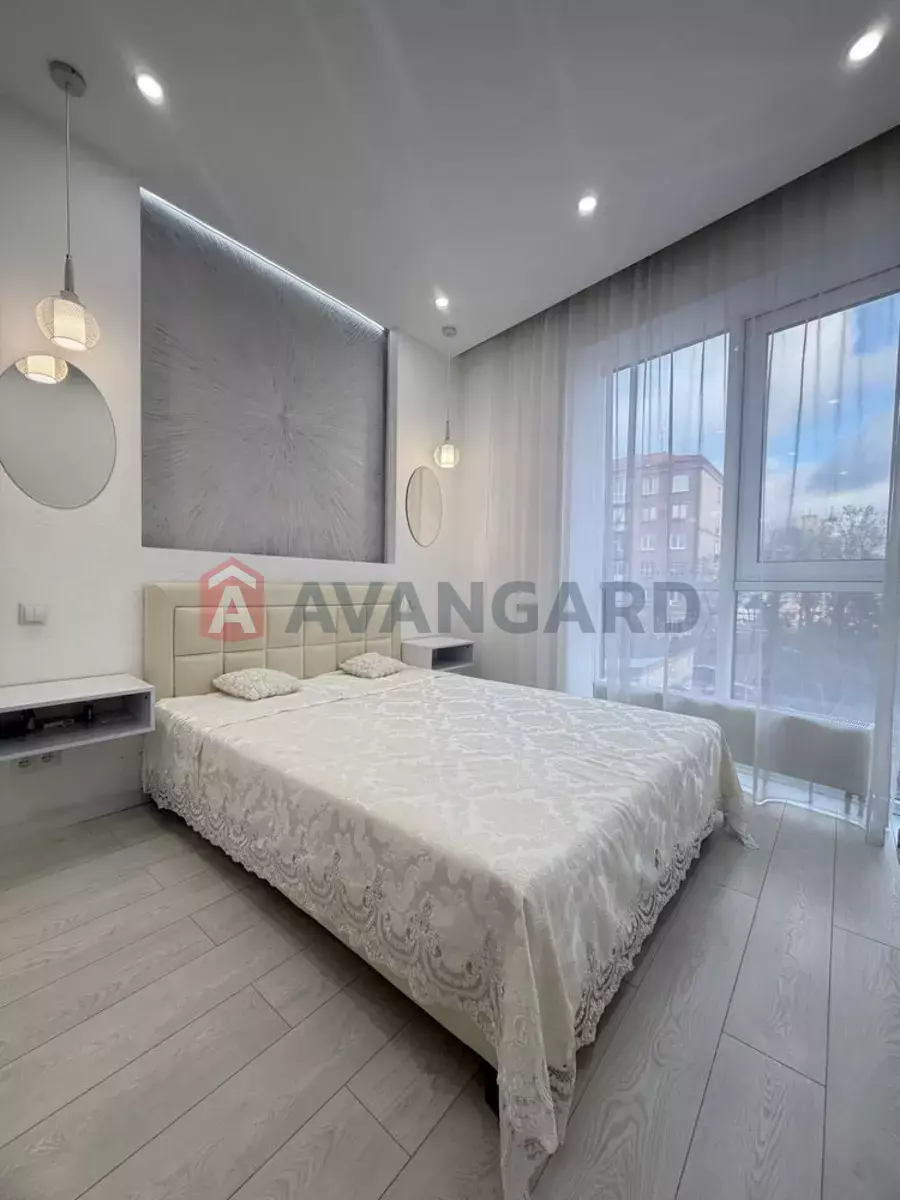 3 ��. ��������, 71/-/25 ��. �., 2/24 ������ ���� 7