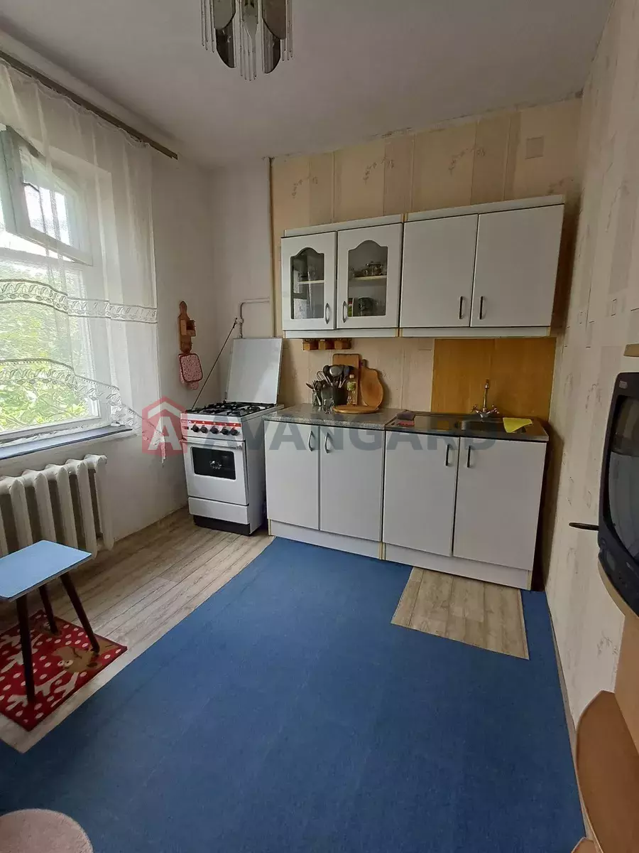 1 ��. ��������, 37/-/8 ��. �., 5/9 ������ ���� 1