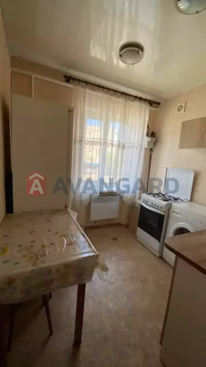 1 ��. ��������, 31/-/- ��. �., 2/2 ������ ���� 6