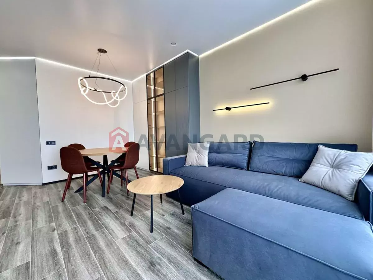 2 ����. ��������, 51/-/20 ��. �., 15/24 ���� ���� 15