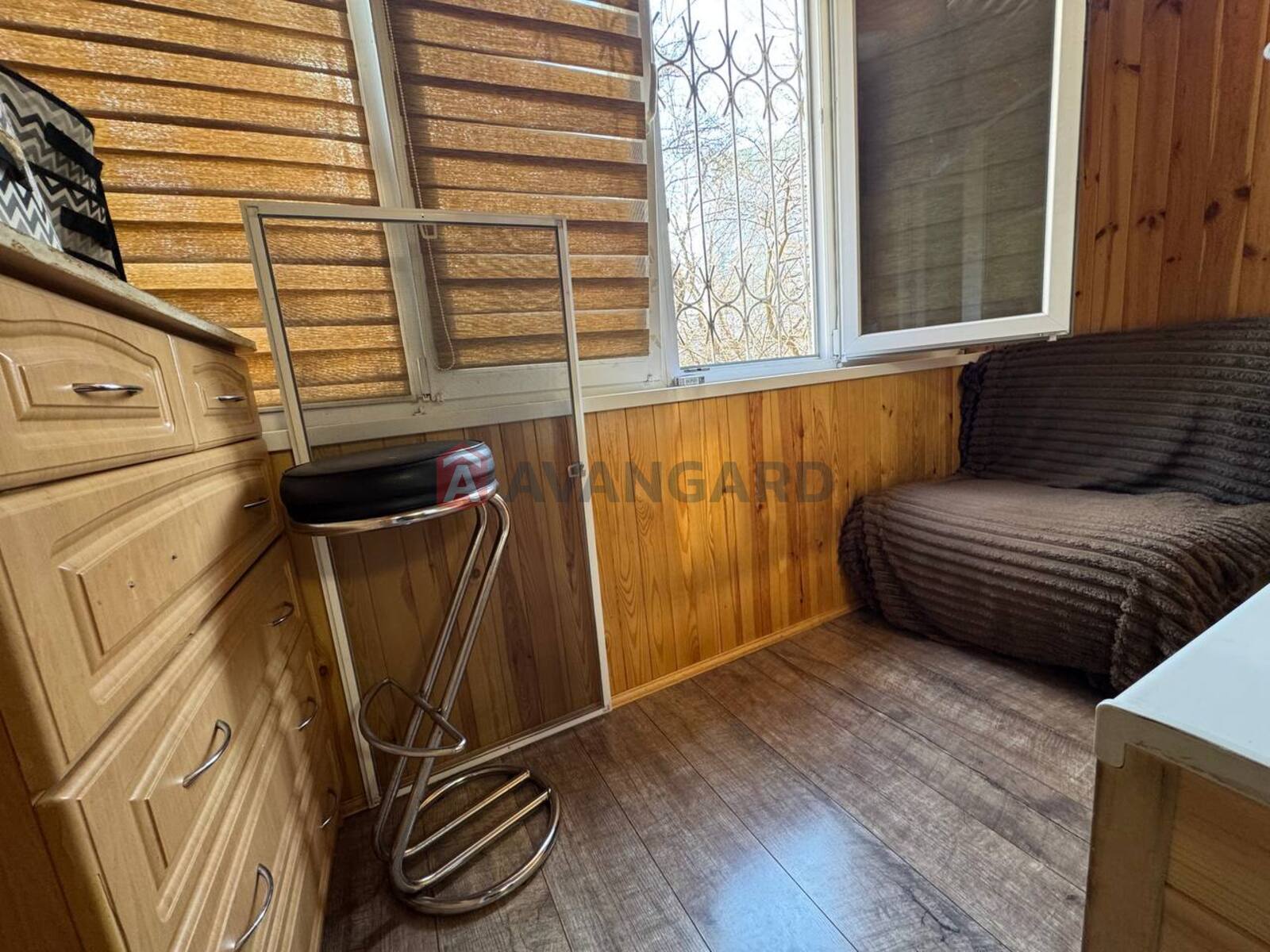 1 ����. ��������, 35/17/7 ��. �., 1/9 ���� ���� 4