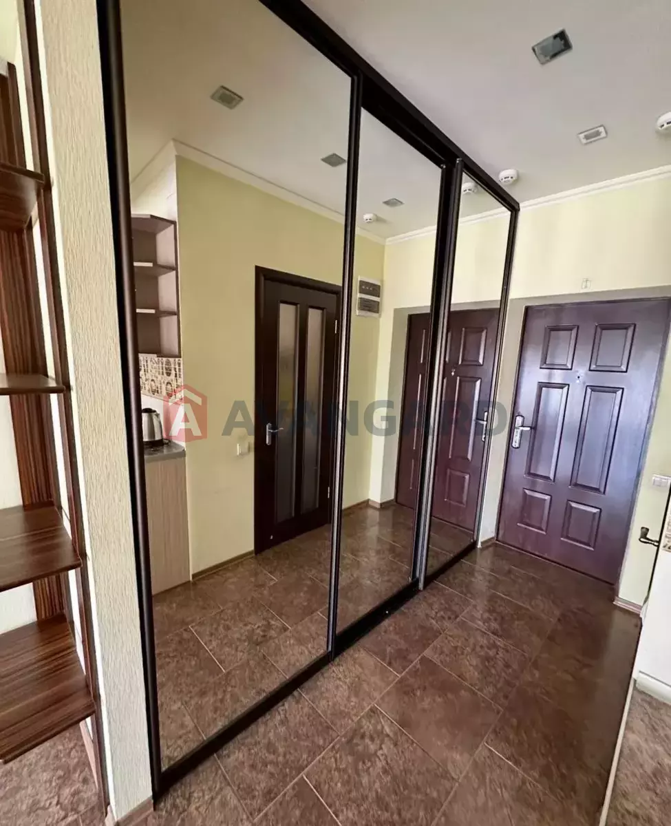 1 ����. ��������, 35/-/- ��. �., 17/25 ���� ���� 5