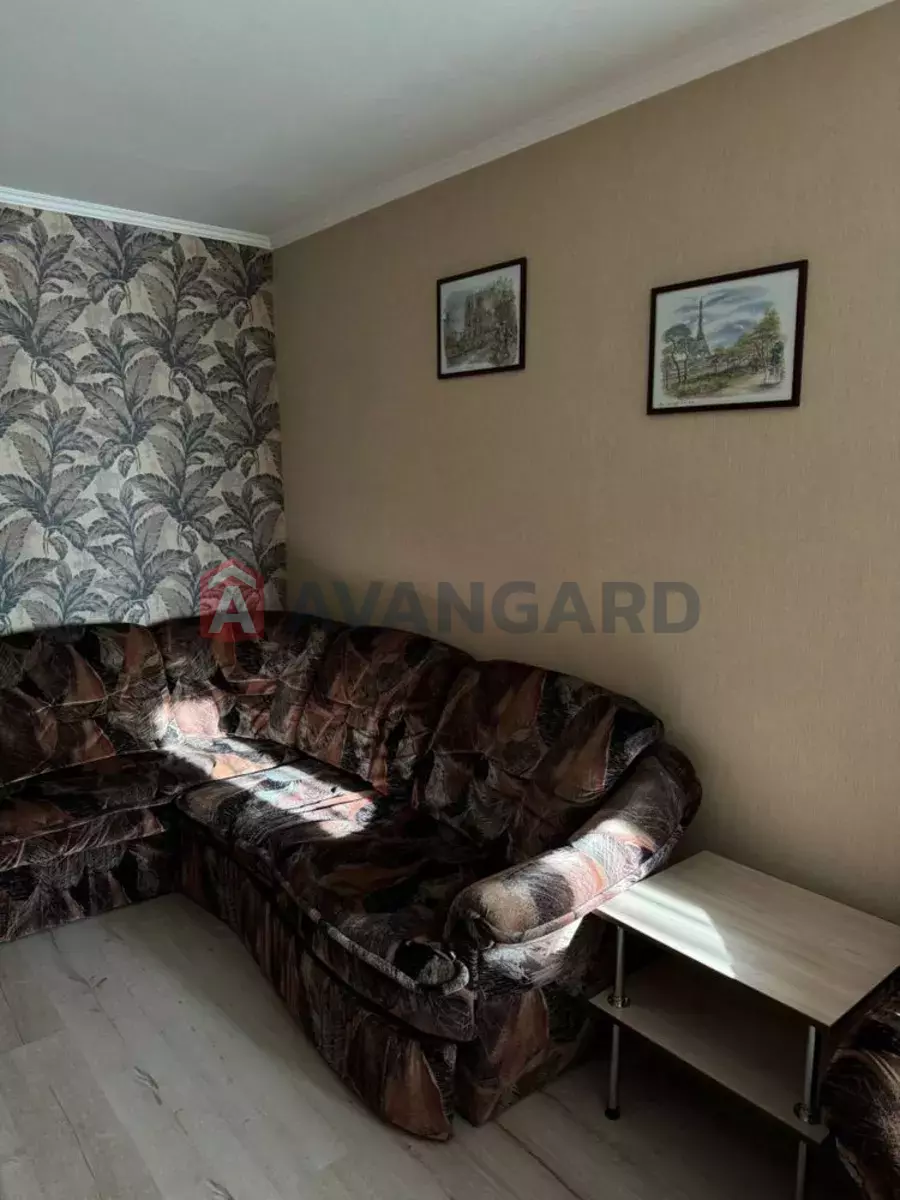 1 ����. ��������, 50/-/8 ��. �., 3/3 ���� ���� 17