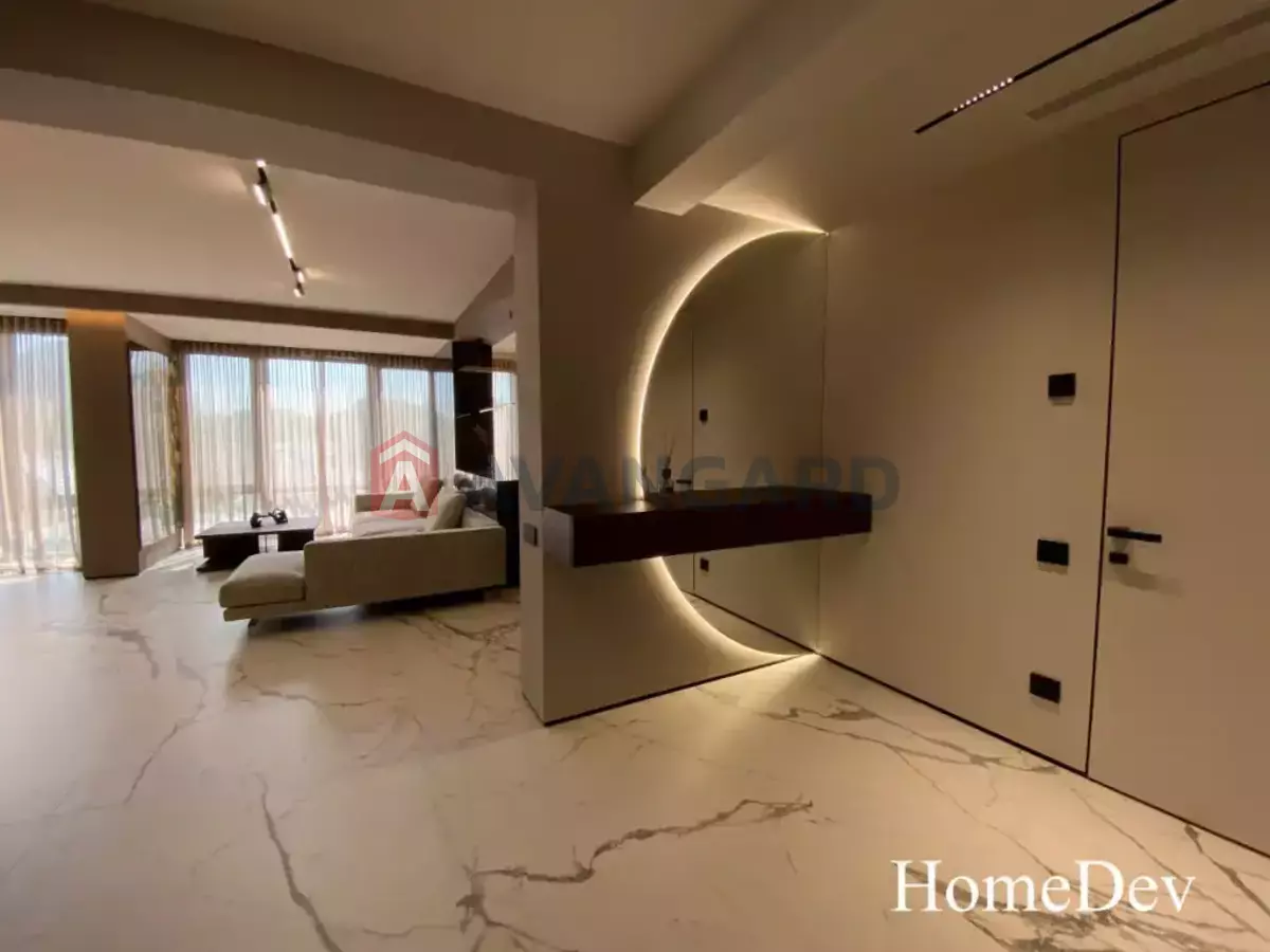 4 ��. ��������, 138/-/25 ��. �., 4/6 ������ ���� 30