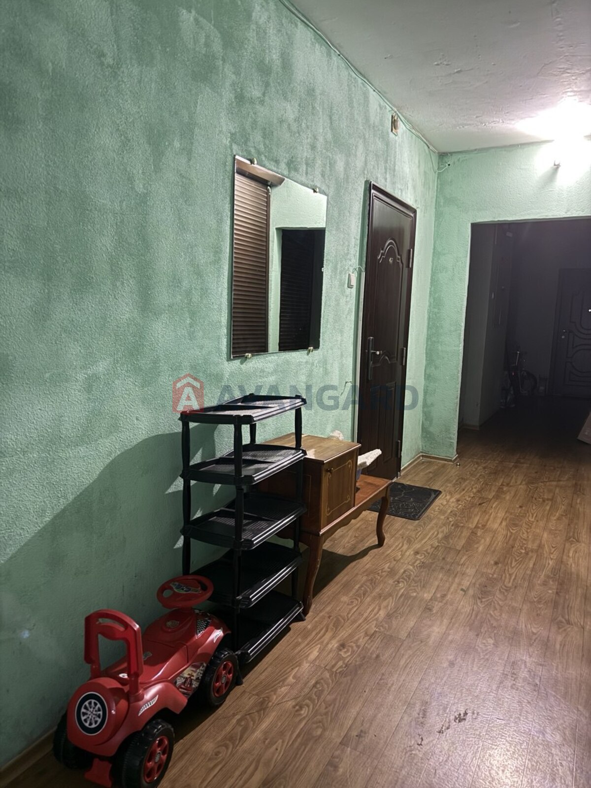 3 ����. ��������, 68/-/12 ��. �., 7/16 ���� ���� 20