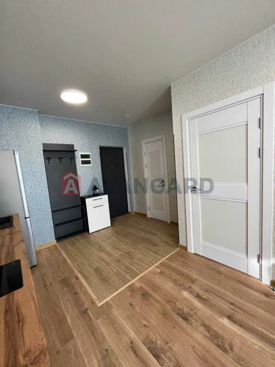 1 ����. ��������, 34/-/20 ��. �., 17/24 ���� ���� 3