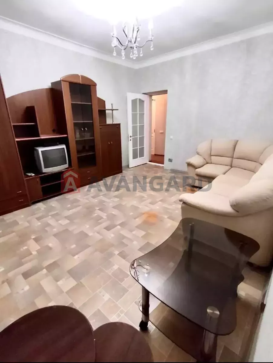 2 ����. ��������, 49/-/8 ��. �., 3/3 ���� ���� 7