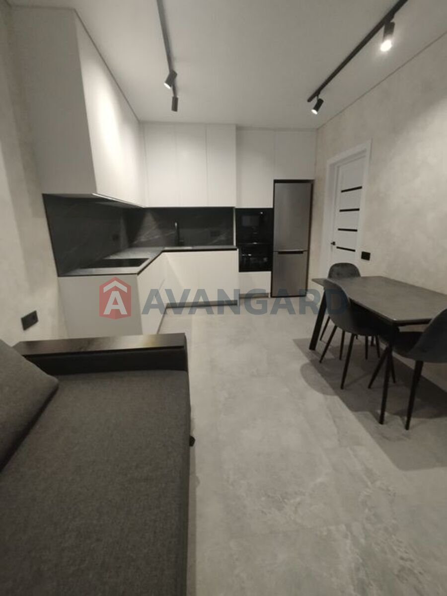 1 ����. ��������, 65/-/22 ��. �., 19/24 ���� ���� 1