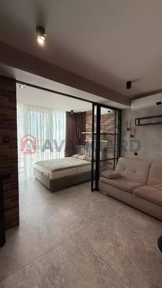 1 ����. ��������, 44/-/- ��. �., 9/14 ���� ���� 11