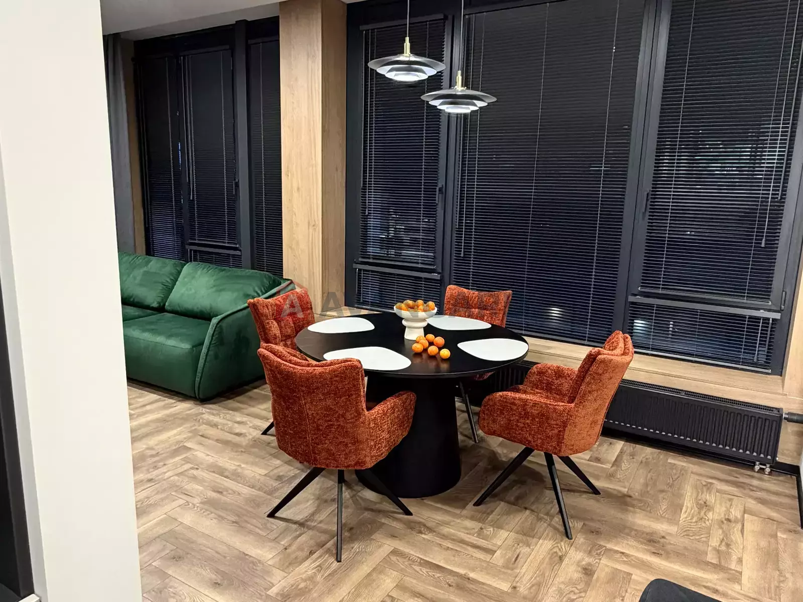 2 ��. ��������, 50/20/20 ��. �., 6/8 ������ ���� 10