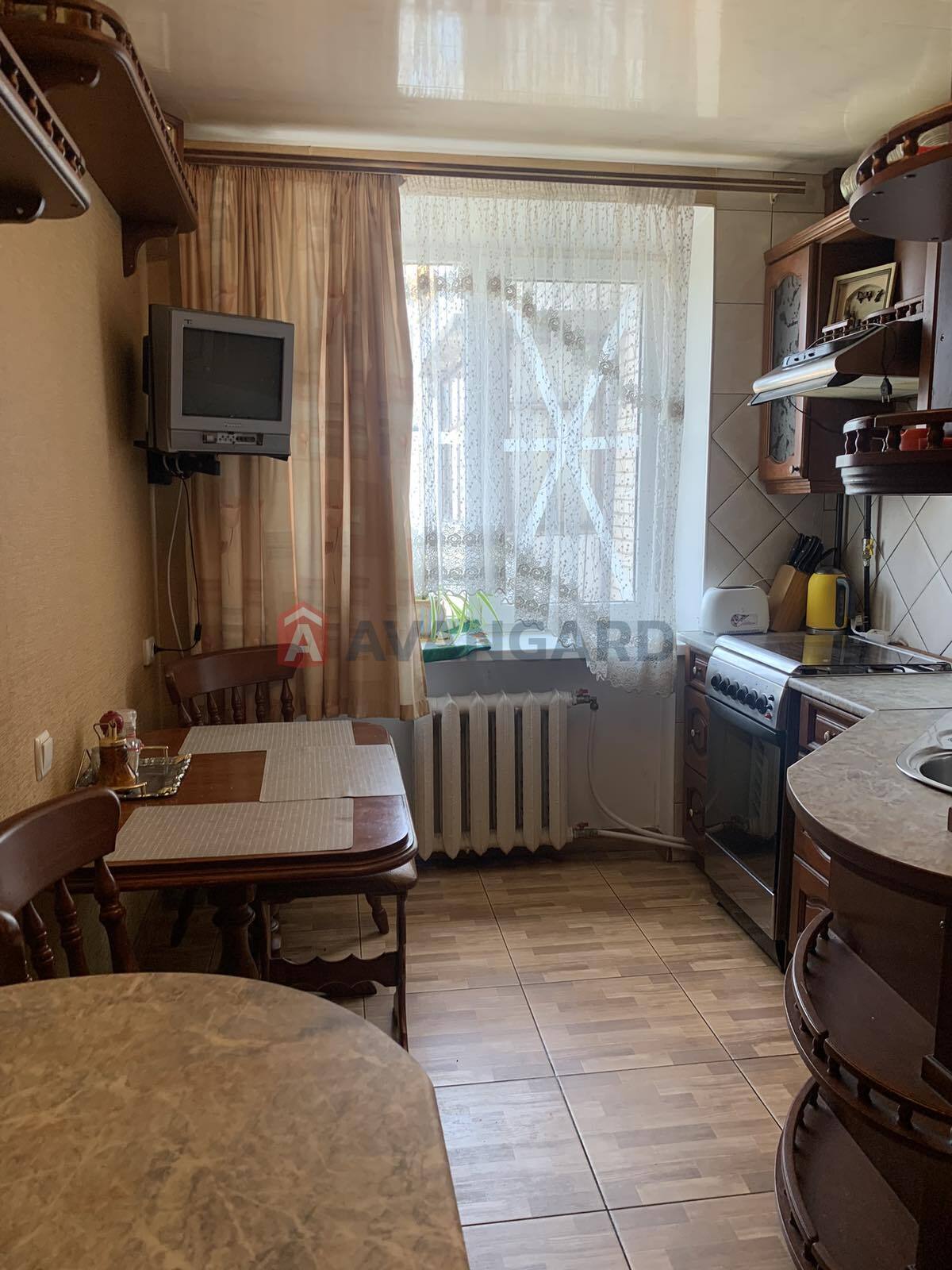 3 . , 64/38/8 . ., 9/9   4