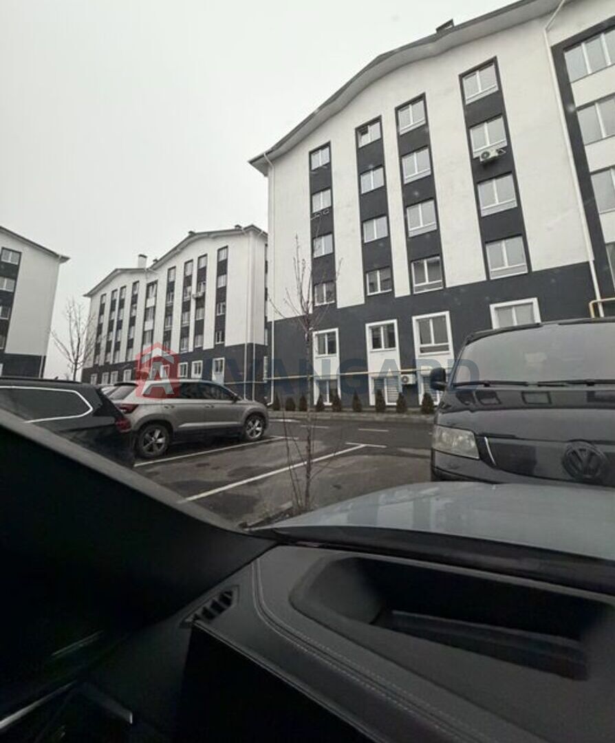 1 ��. ��������, 32/-/10 ��. �., 1/5 ������ ���� 9