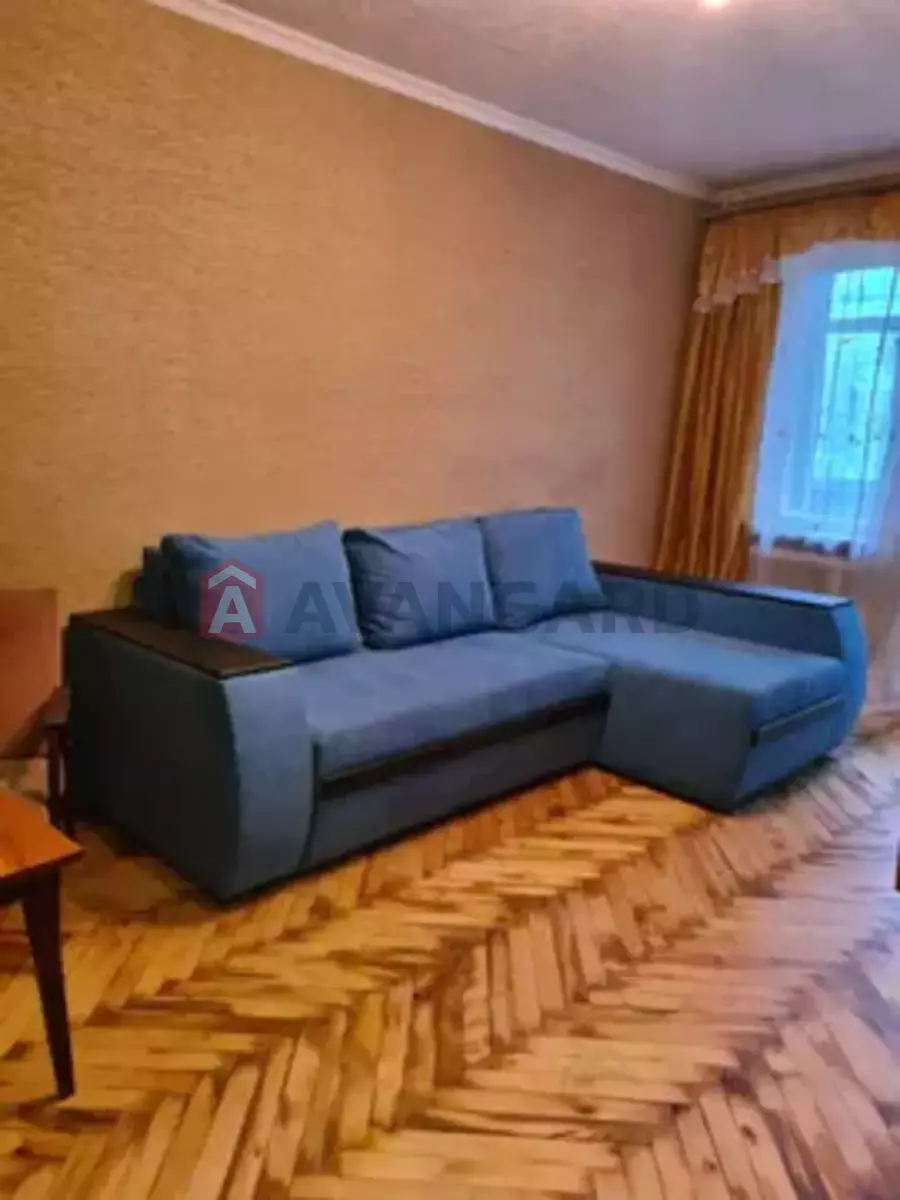 2 ����. ��������, 45/28/8 ��. �., 6/9 ���� ���� 11