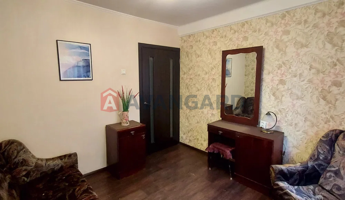 2 ��. ��������, 43/-/6 ��. �., 1/5 ������ ���� 4