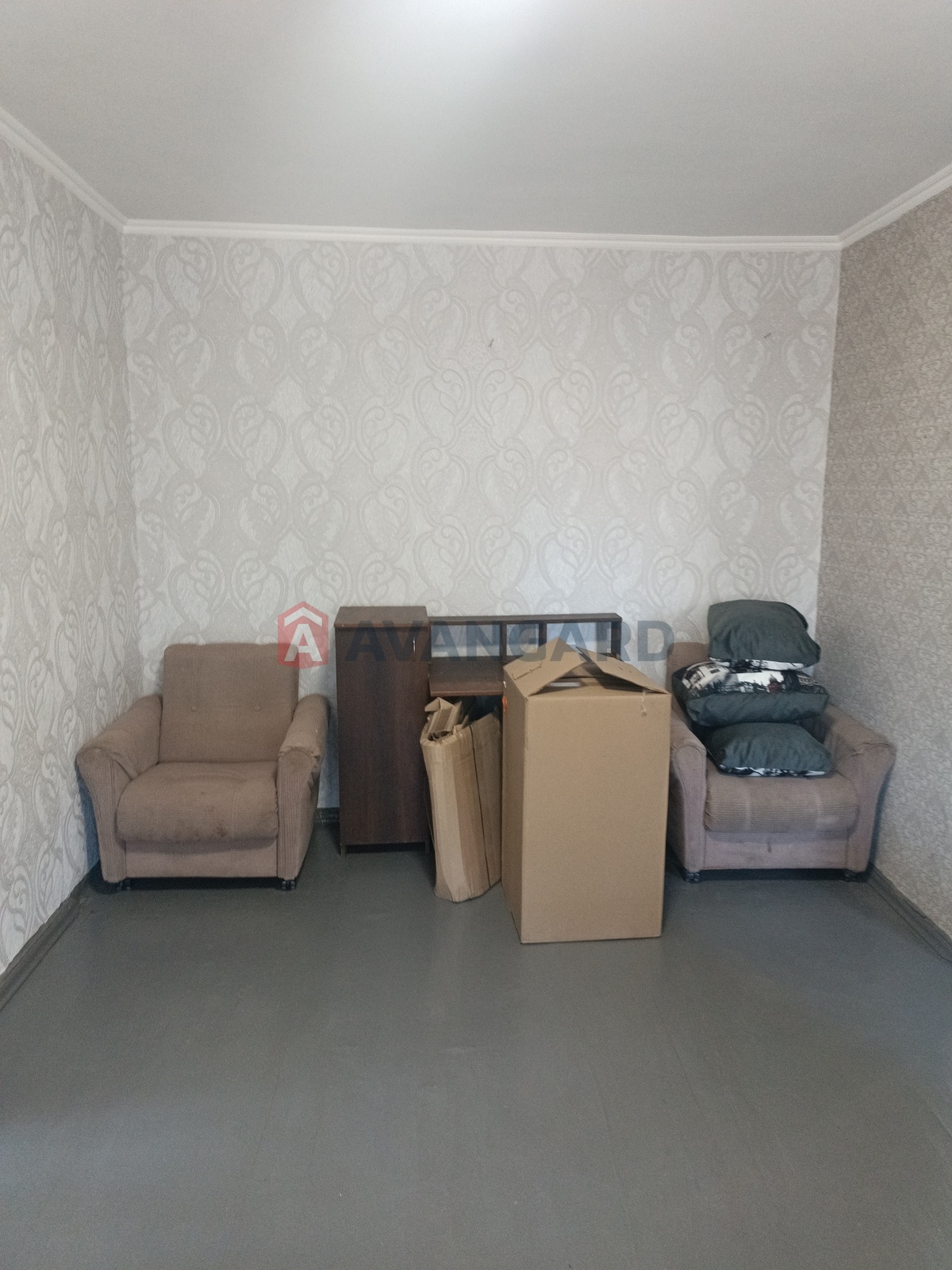 1 ����. ��������, 42,9/-/- ��. �., 4/4 ���� ���� 10