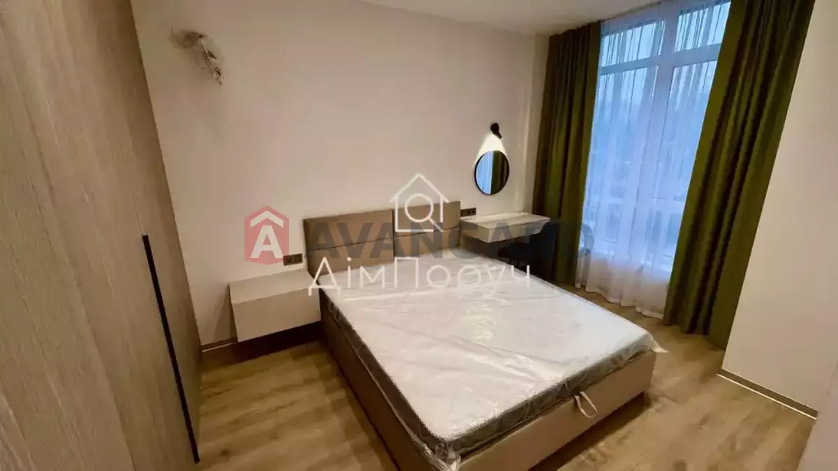 2 ����. ��������, 39/18/5 ��. �., 3/6 ���� ���� 9