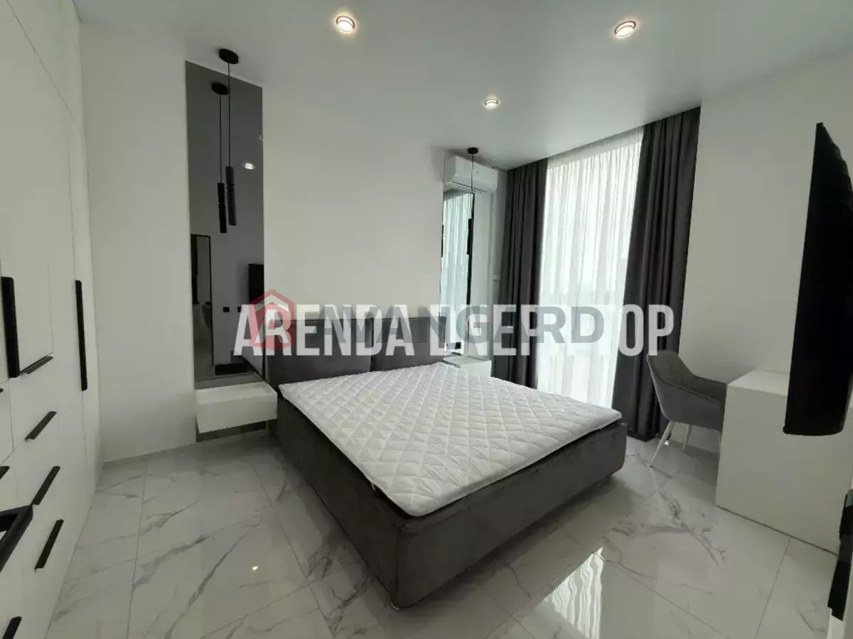 2 ����. ��������, 55/-/- ��. �., 10/31 ���� ���� 1