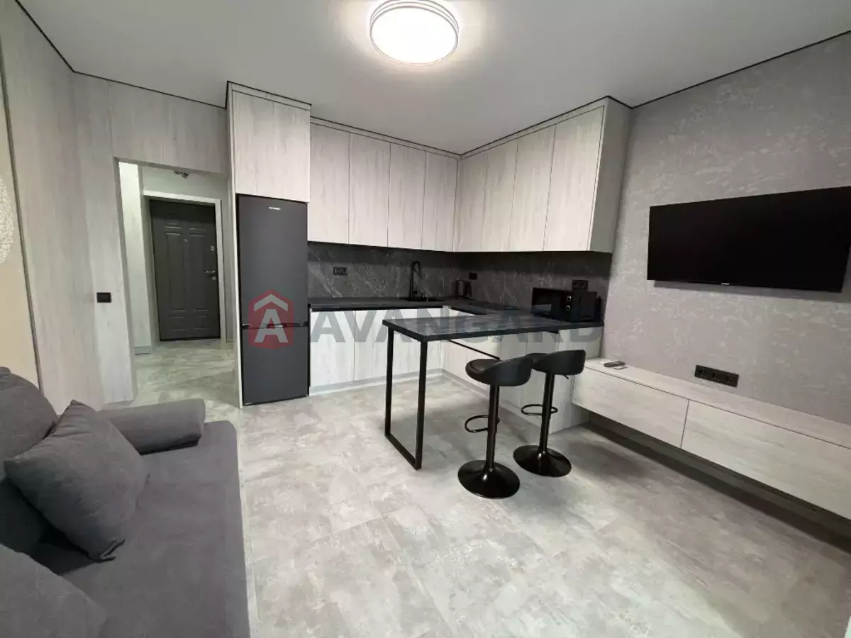 2 ����. ��������, 40/30/10 ��. �., 2/6 ���� ���� 1