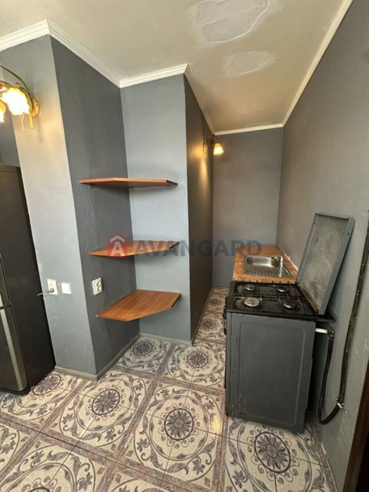 2 ��. ��������, 52/44/8 ��. �., 2/9 ������ ���� 4