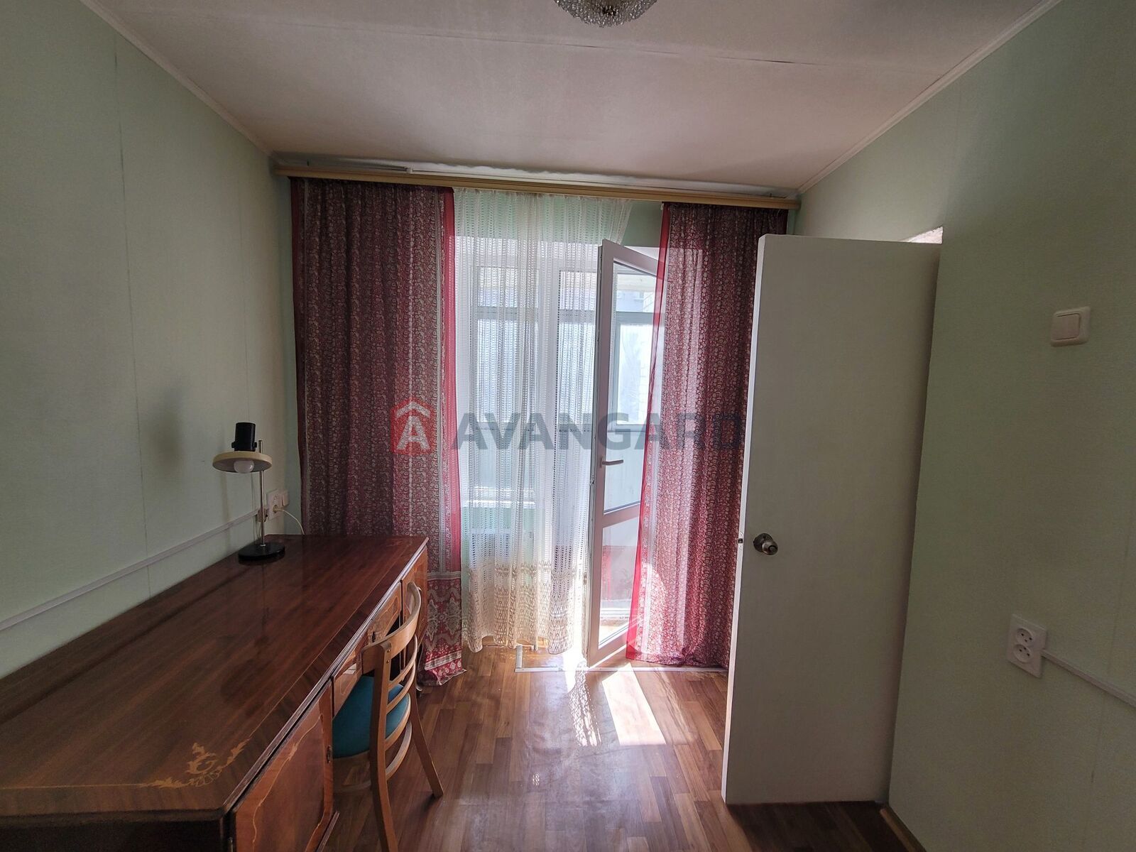 2 . , 46/-/8 . ., 3/9   5