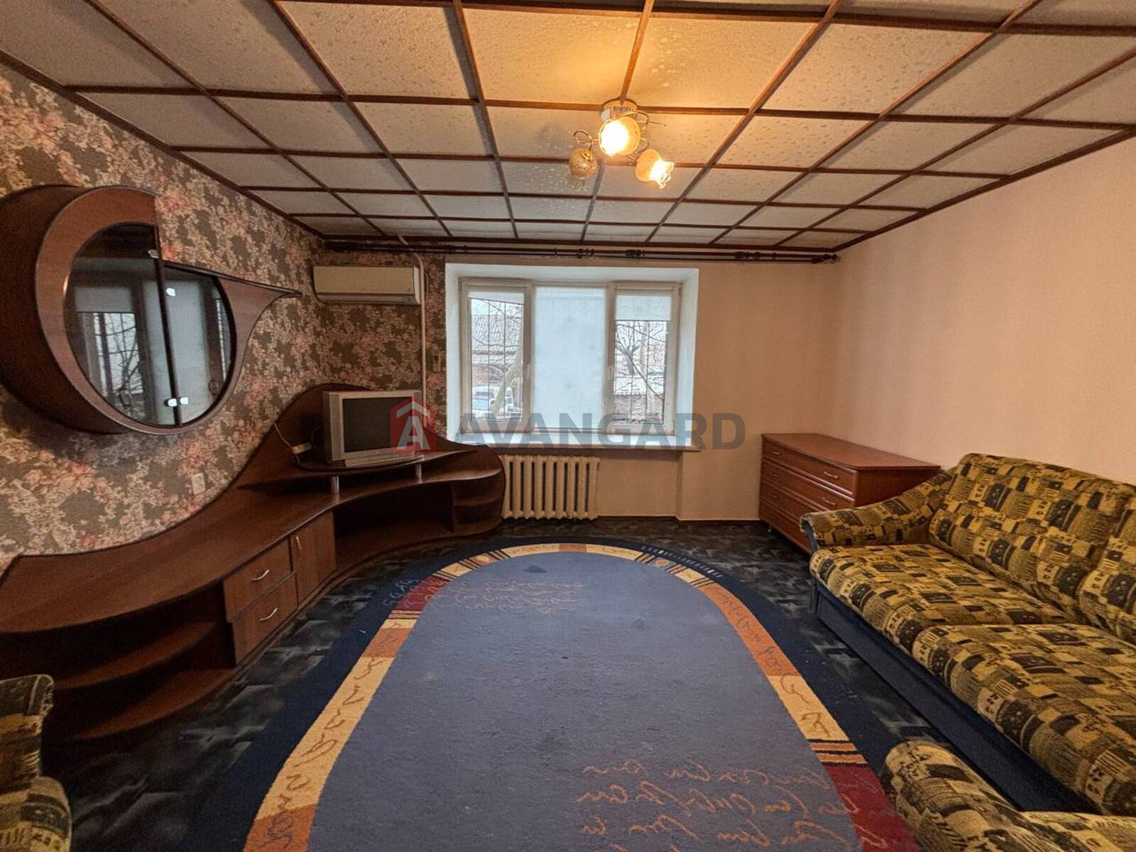 2 ����. ��������, 48/-/8 ��. �., 1/9 ���� ���� 8