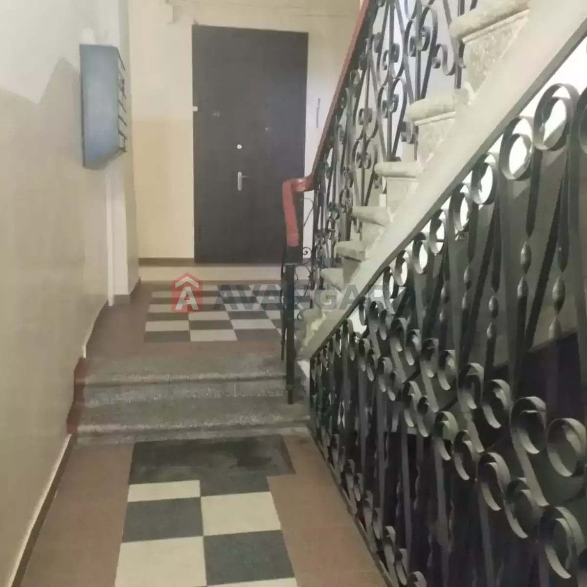 2 ��. ��������, 45/-/- ��. �., 2/3 ������ ���� 19