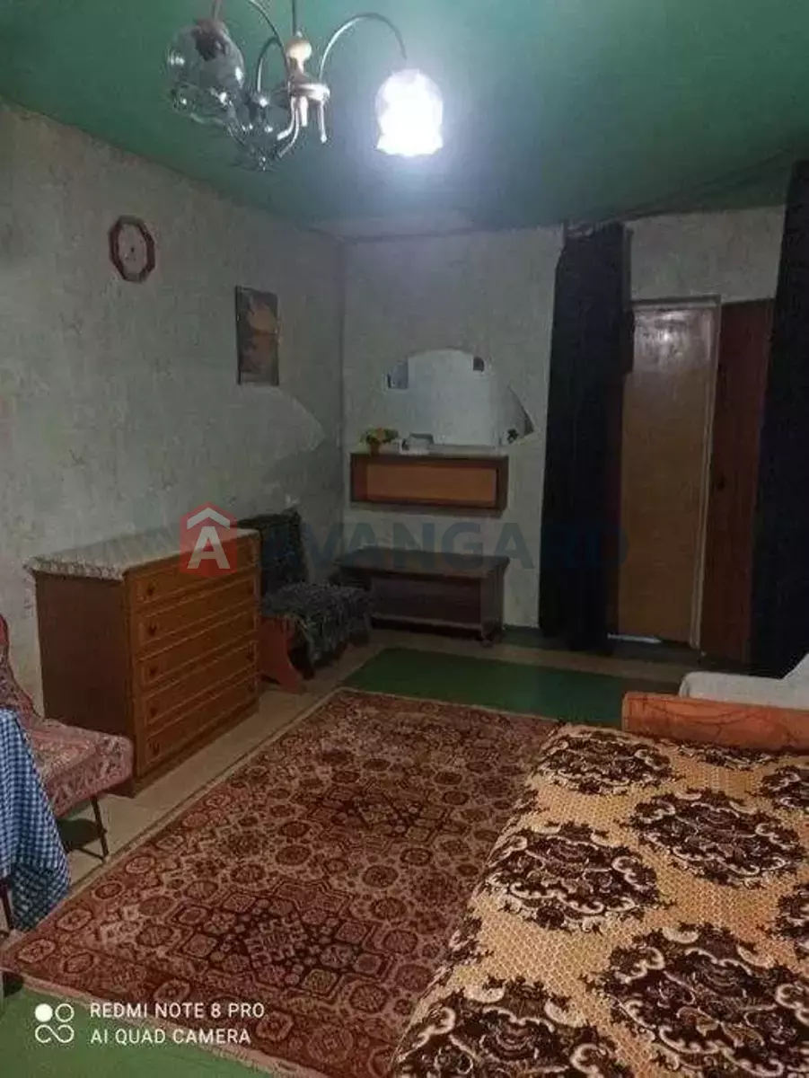 1 ��. ��������, 40/-/9 ��. �., 9/10 ������ ���� 1