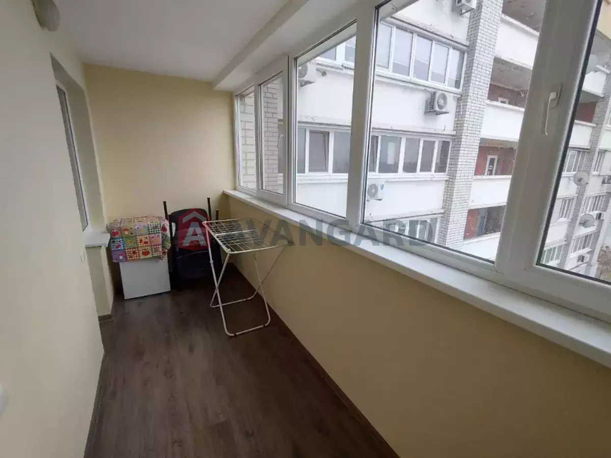 1 ��. ��������, 42/-/- ��. �., 8/12 ������ ���� 5