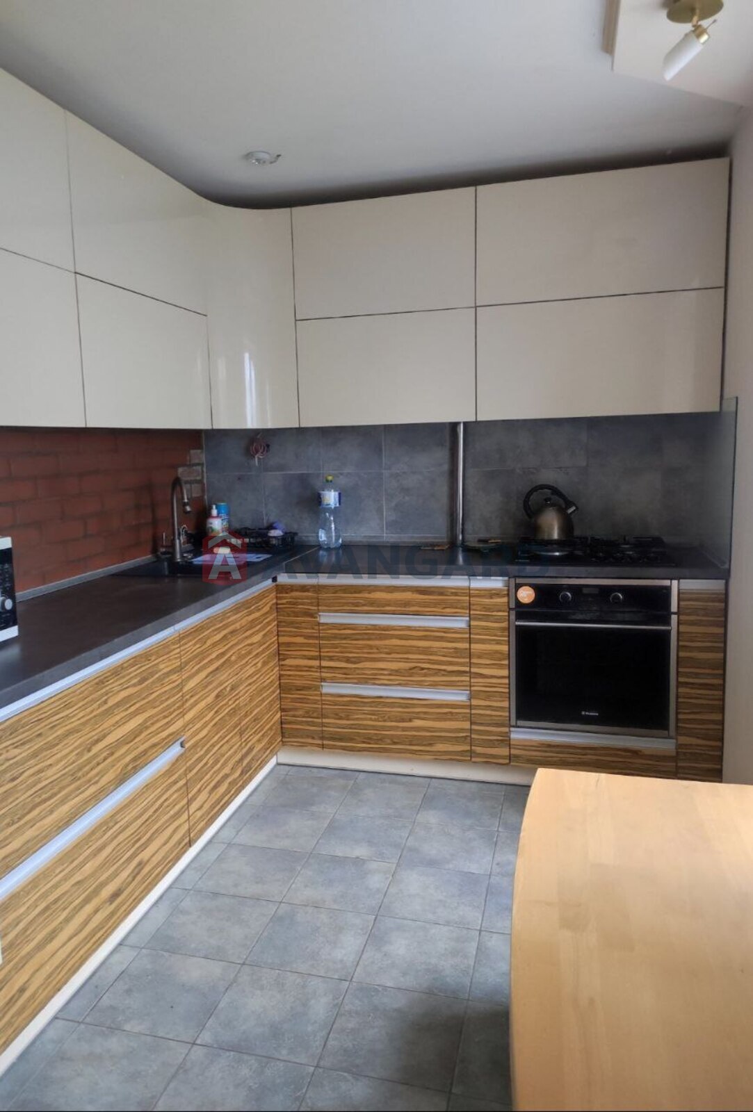 2 ��. ��������, 64/-/8 ��. �., 4/9 ������ ���� 1