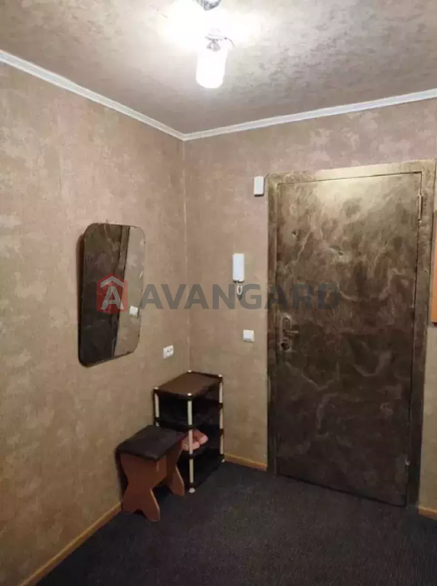 1 ��. ��������, 42/-/8 ��. �., 7/12 ������ ���� 8