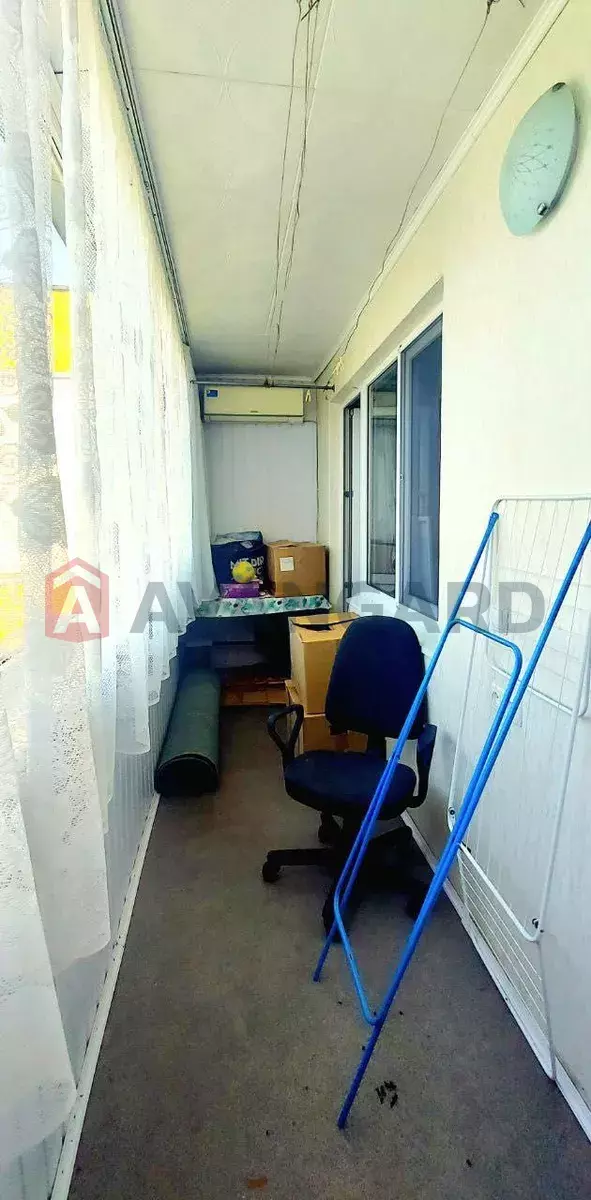 1 ��. ��������, 38/-/8 ��. �., 8/12 ������ ���� 9