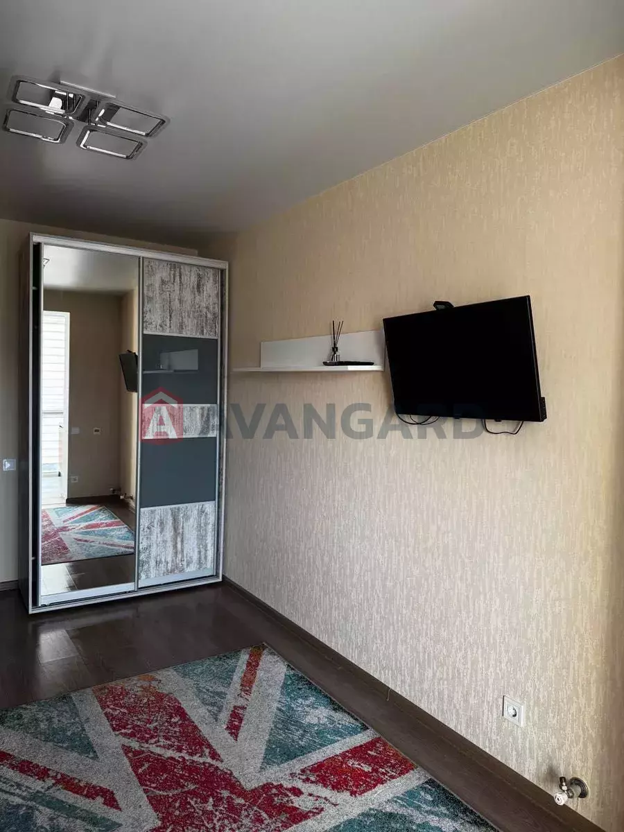 1 ��. ��������, 29/-/12 ��. �., 14/16 ������ ���� 2