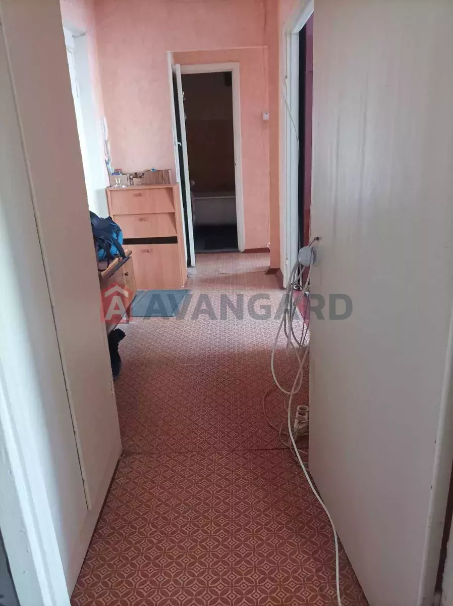 2 ��. ��������, 50/-/9 ��. �., 6/9 ������ ���� 7