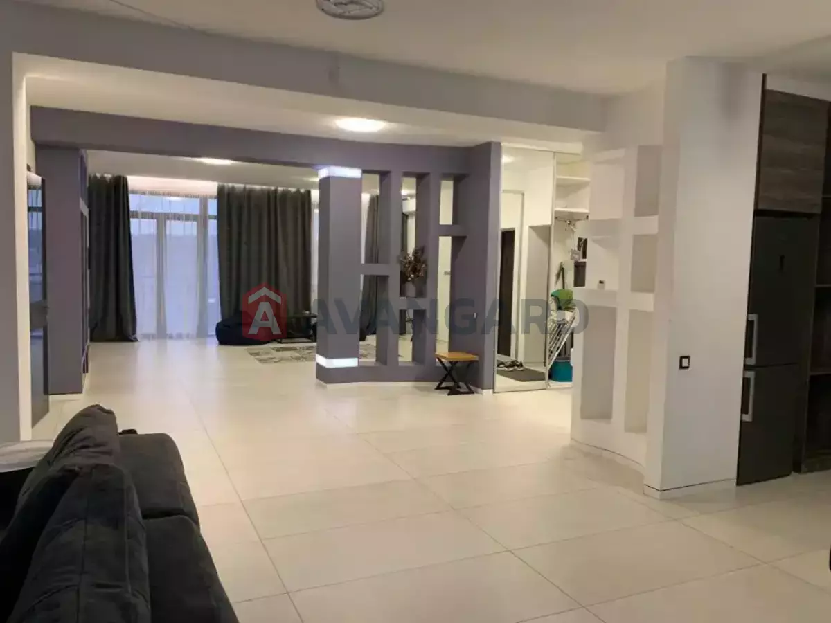 3 ����. ��������, 136/-/- ��. �., 2/6 ���� ���� 7