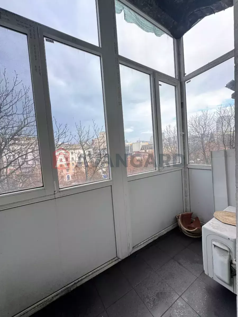 2 ����. ��������, 62/-/10 ��. �., 4/5 ���� ���� 7